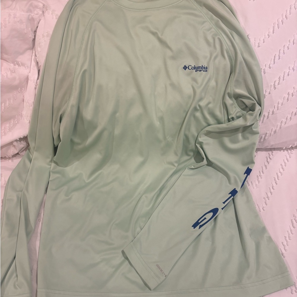 Columbia Mint Green Performance Shirt